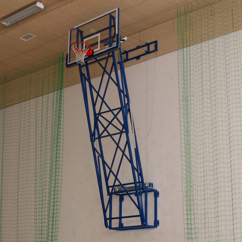Vertically lifted basketball structure with electric drive Vertically lifted basketball structure with electric drive