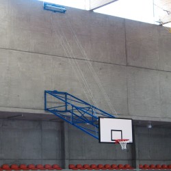 Vertically lifted basketball structure with electric drive