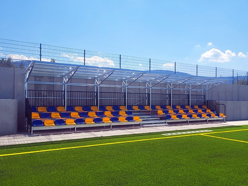 3-row stationary tribune...