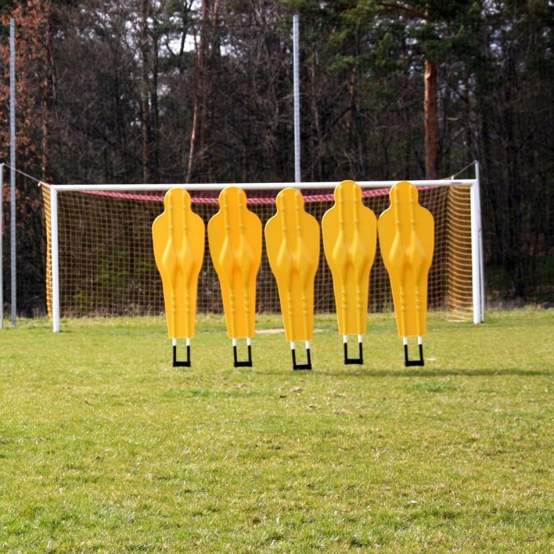 Tilting training wall for football (5 dummies)