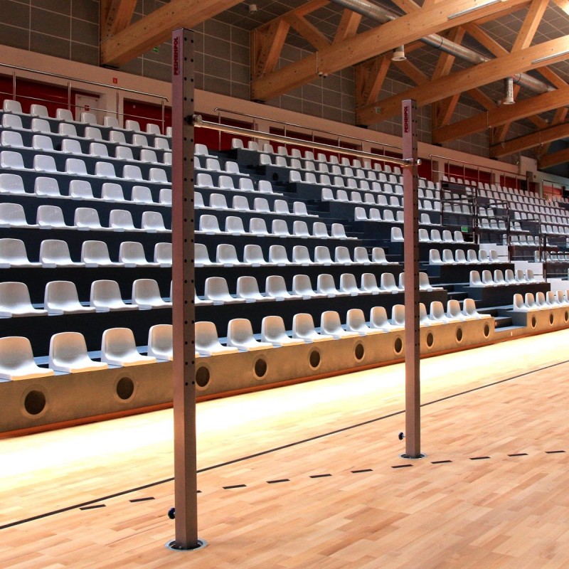 Universal freestanding gymnastic bar, one training field Universal freestanding gymnastic bar, one training field