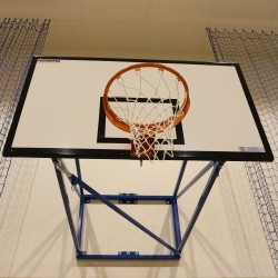 Tilting basketball structure, side wall foldable, projection 100 - 160 cm