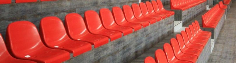 Seats fixed directly to the steps
